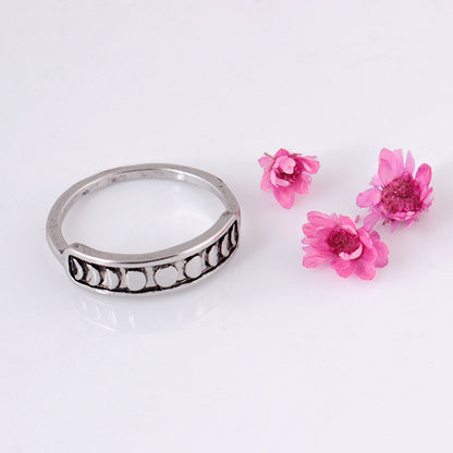 Lunar Eclipse Ring - Moon Phase Jewelry