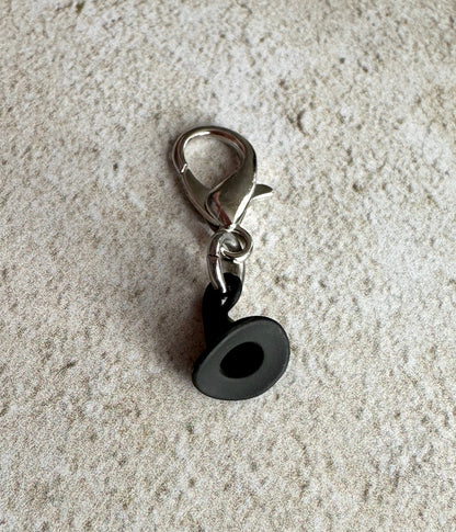 Black Witch Hat Zipper Pull Bag Charm Keychain