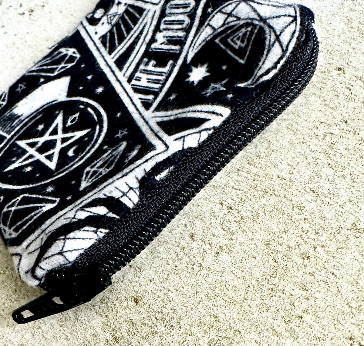 Pendulum Bag - Rune Storage Bag